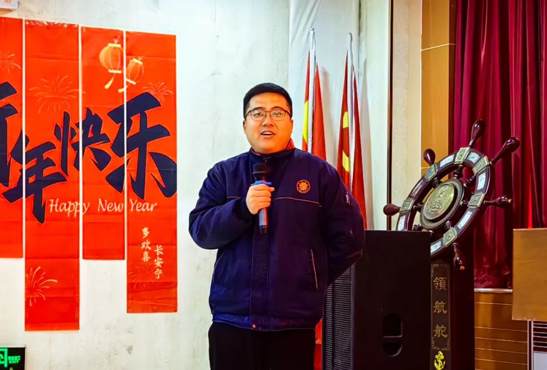 tqb谈球吧正月初八开门红