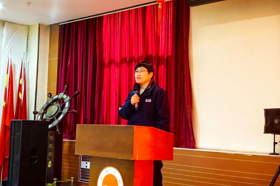 tqb谈球吧正月初八开门红