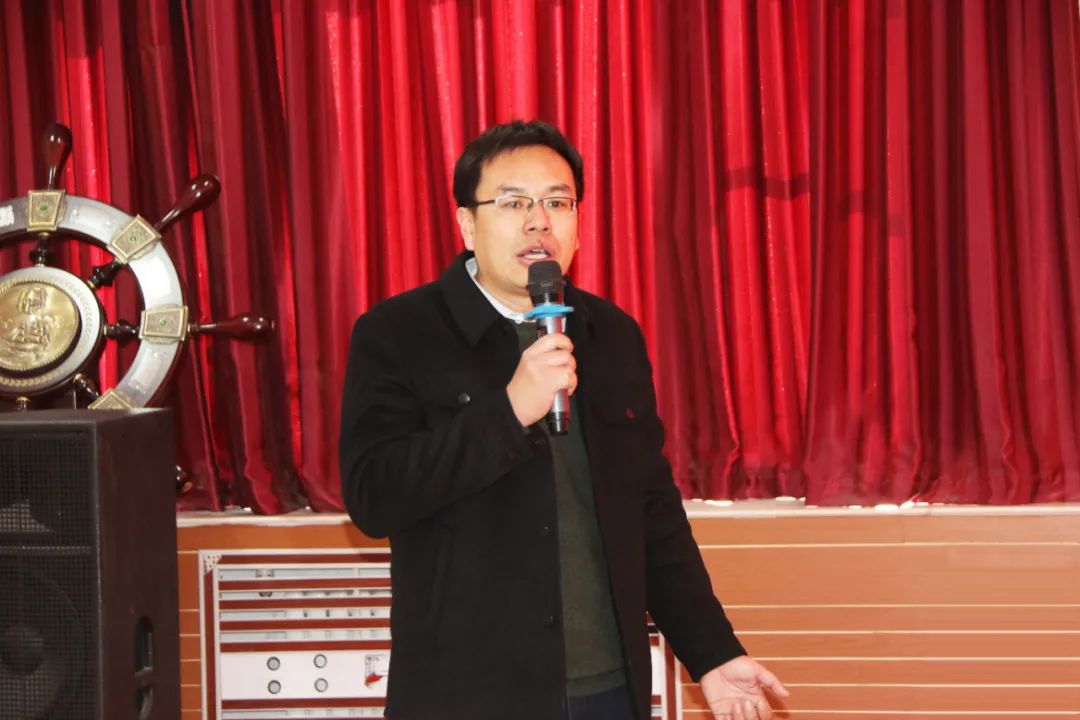 tqb谈球吧正月初八开门红