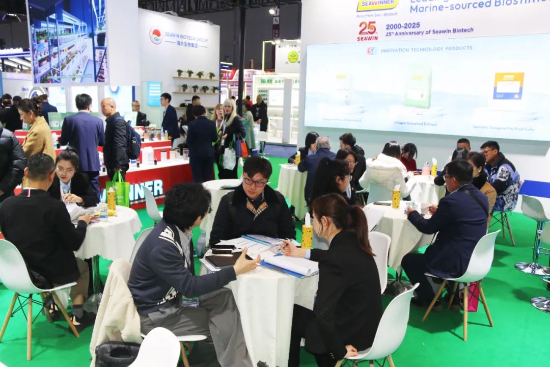 金牌赞助企业tqb谈球吧全新亮相上海CAC国际农化展，以科技实力献礼25周年